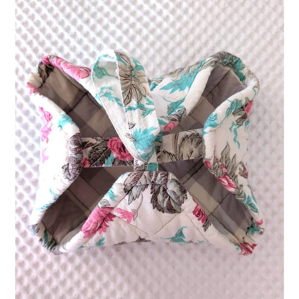 April Cornell Modern Prairie Quilted Pie Carrier Floral Pie Tote Cottagecore